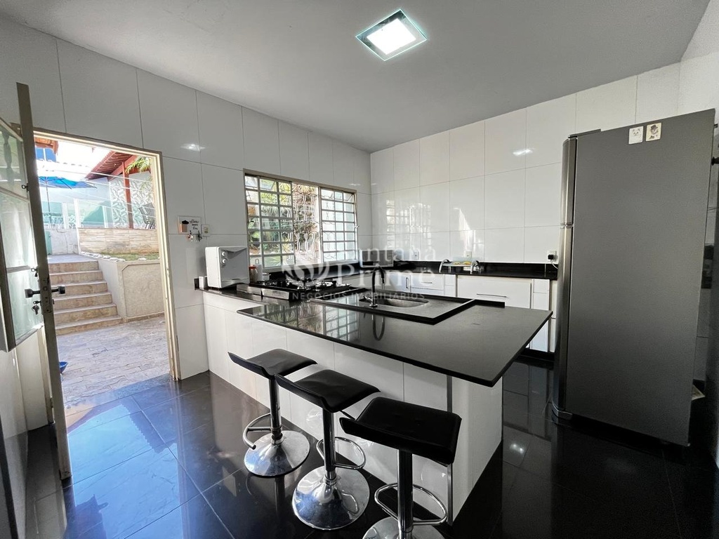residential-/-home-4-quartos-374m2-santa-amelia-belo-horizonte-mg